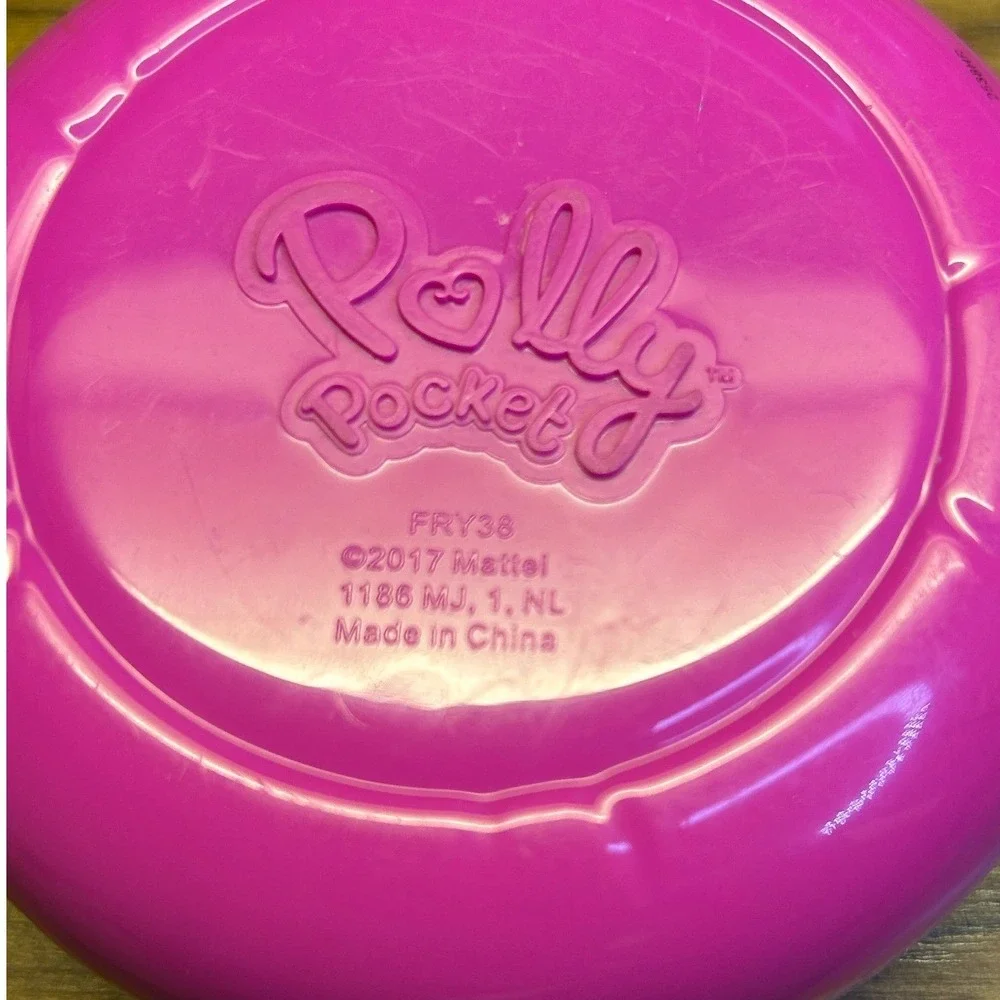Mattel 2017 Polly Pocket Flamingo Floatie Compact FRY38 Pink Tropical‎